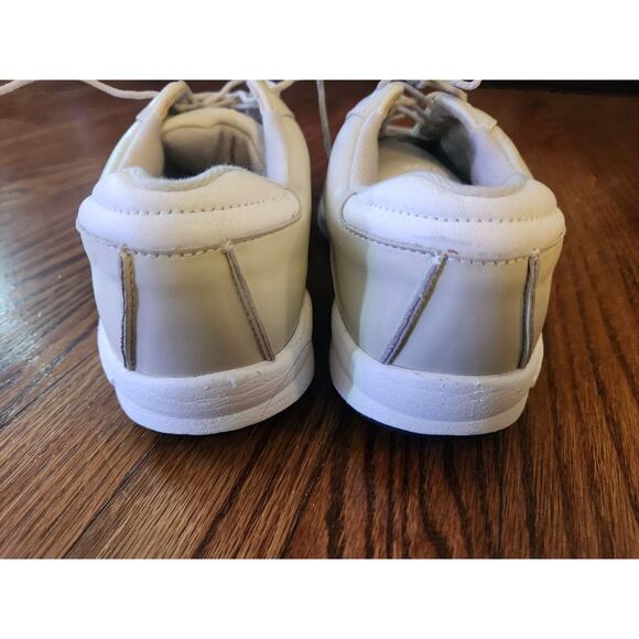 FootJoy eComfort Golf Shoes Women's Beige Spikes 98558 Size 6.5 - Picture 10 of 11